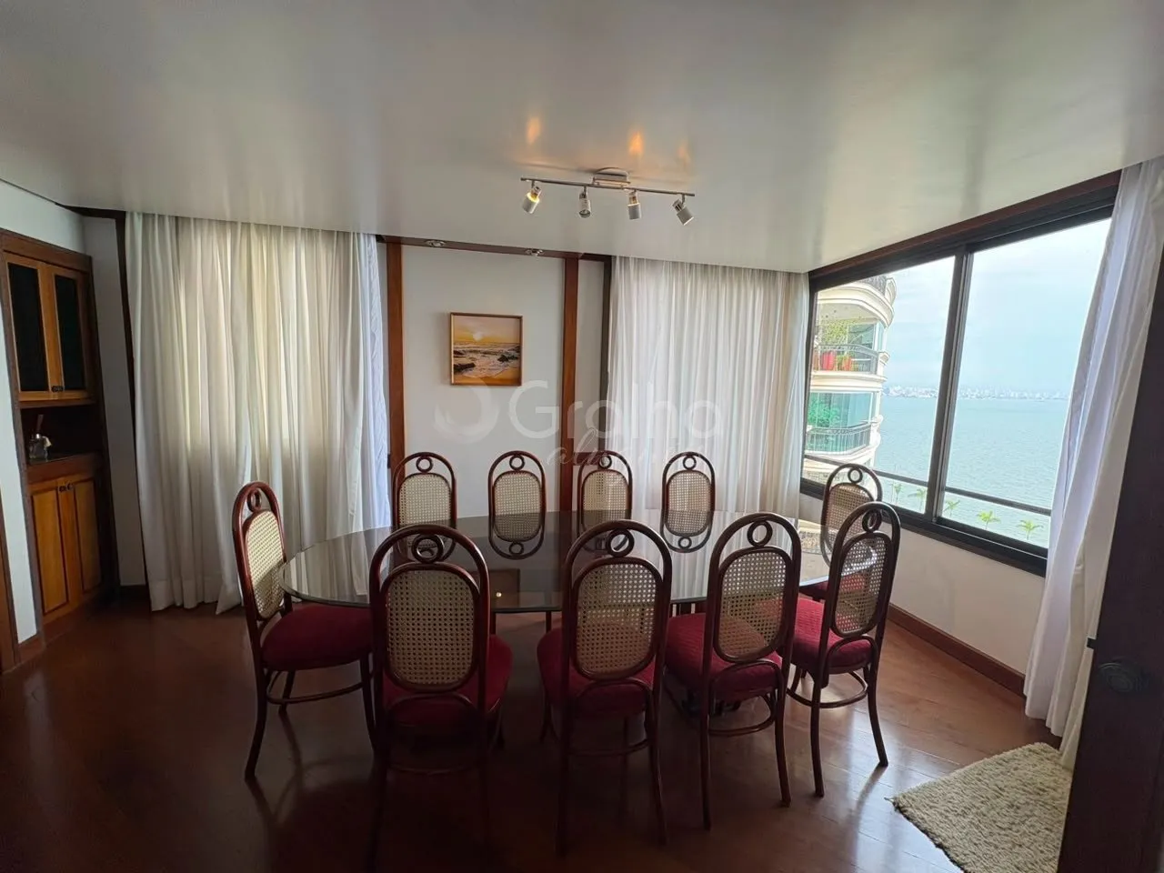 3-bedroom apartment with 446 m² and 2 parking spots — photo 17