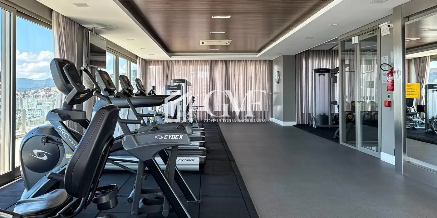 Furnished apartment, 57 m², with a glass-enclosed balcony