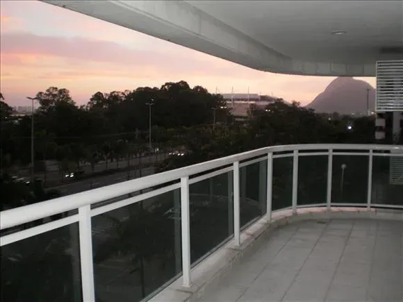 Water view in a 4-bedroom apartment, 142 m² — photo 7