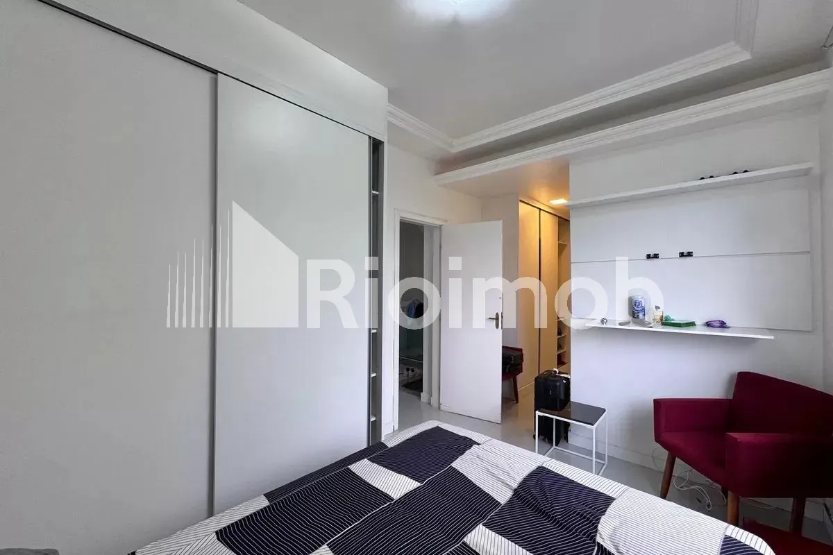 Furnished house with 5 bedrooms and 5 bathrooms — photo 23
