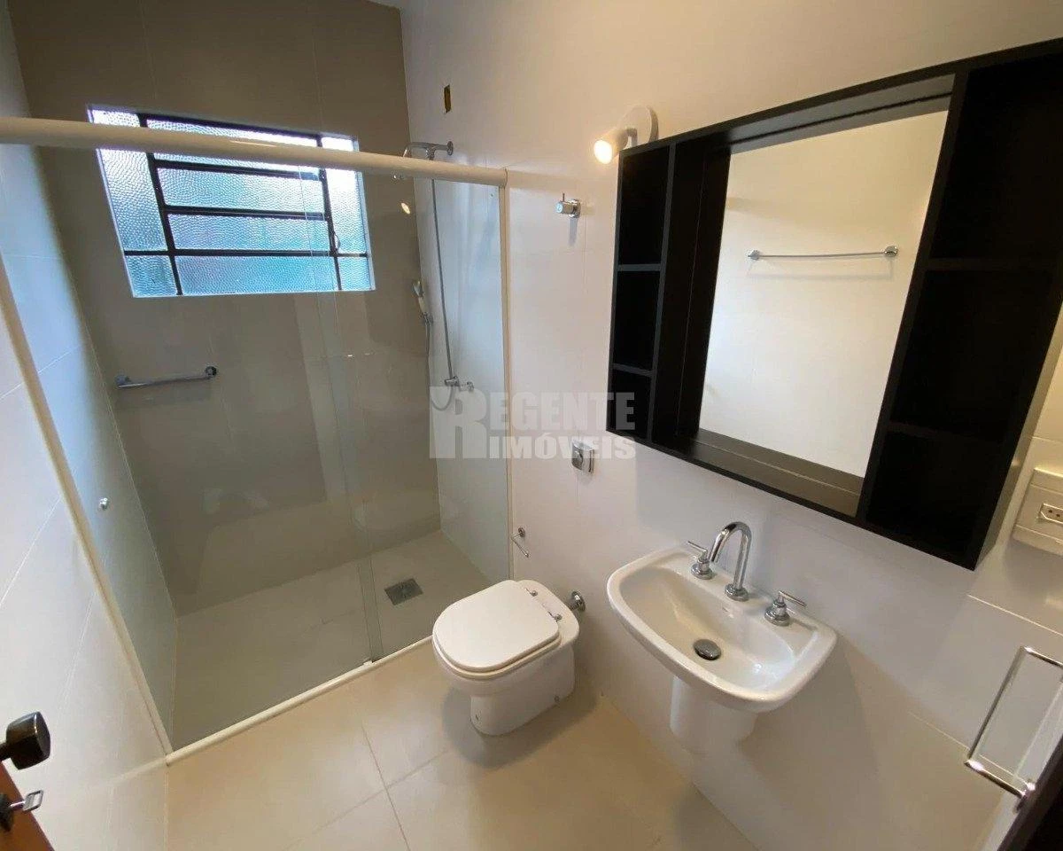 3-bedroom house with a home office in Florianópolis — photo 23