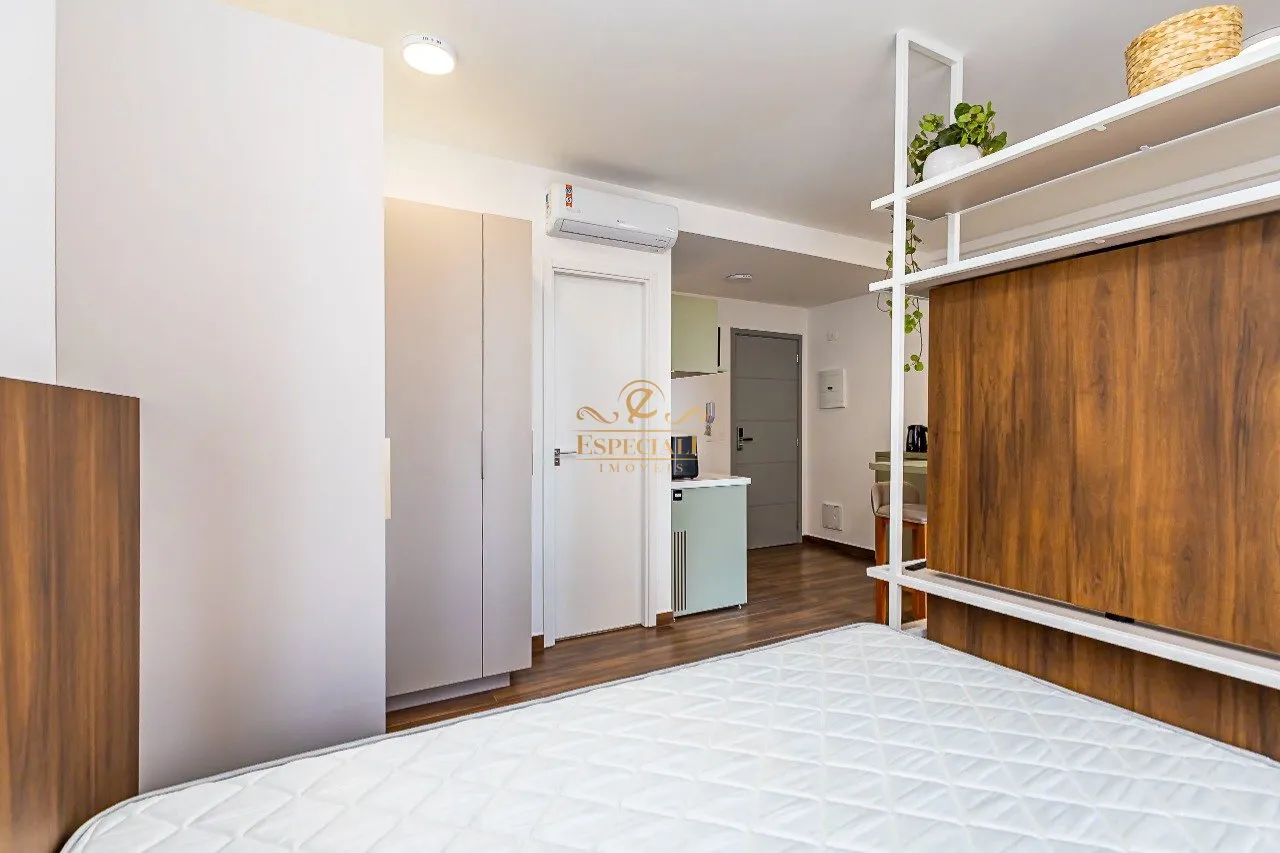 1-bedroom apartment with 35 m² and wood flooring — photo 17