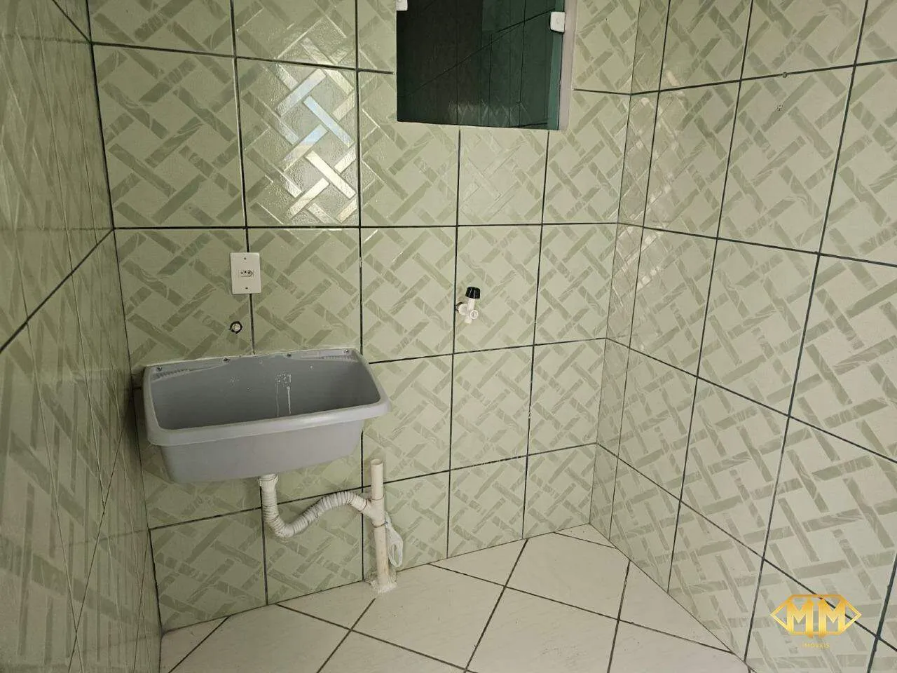 3-bedroom house with a grill on the balcony in Florianópolis — photo 26