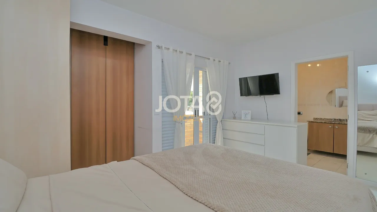 Furnished house with 3 bedrooms and a balcony — photo 13