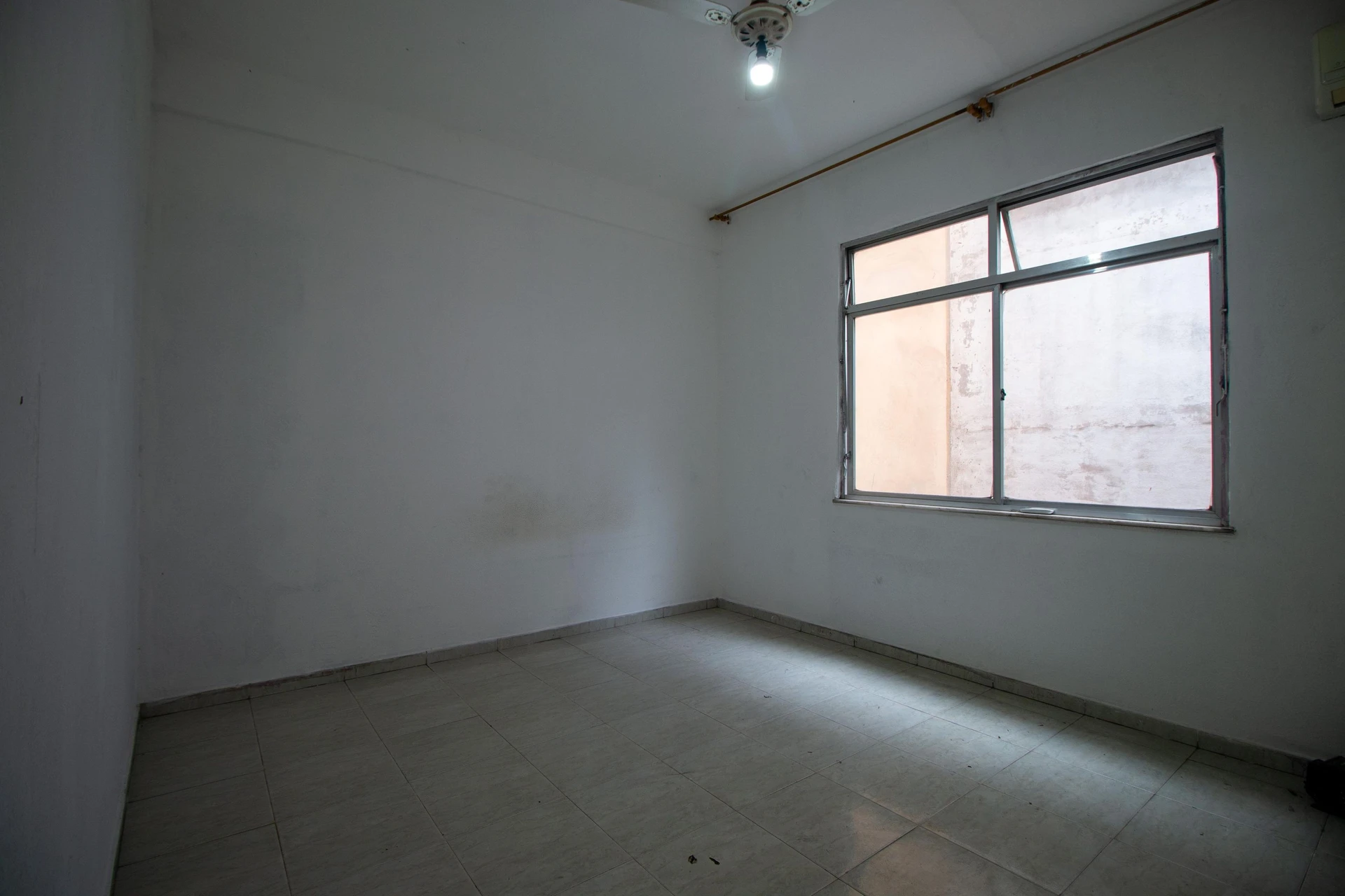Apartamento con 2 dormitorios y 1 baño — photo 3