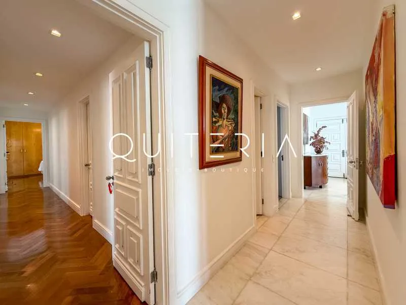 Apartment with 4 bedrooms and 5 bathrooms plus 2 parking spaces — photo 19