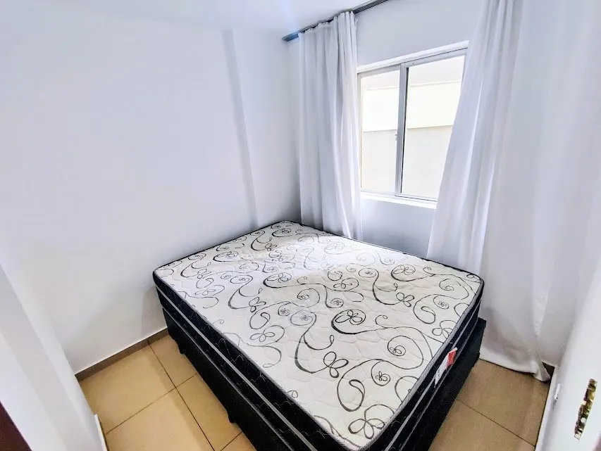 Apartamento de 1 quarto com varanda e 1 vaga — photo 2