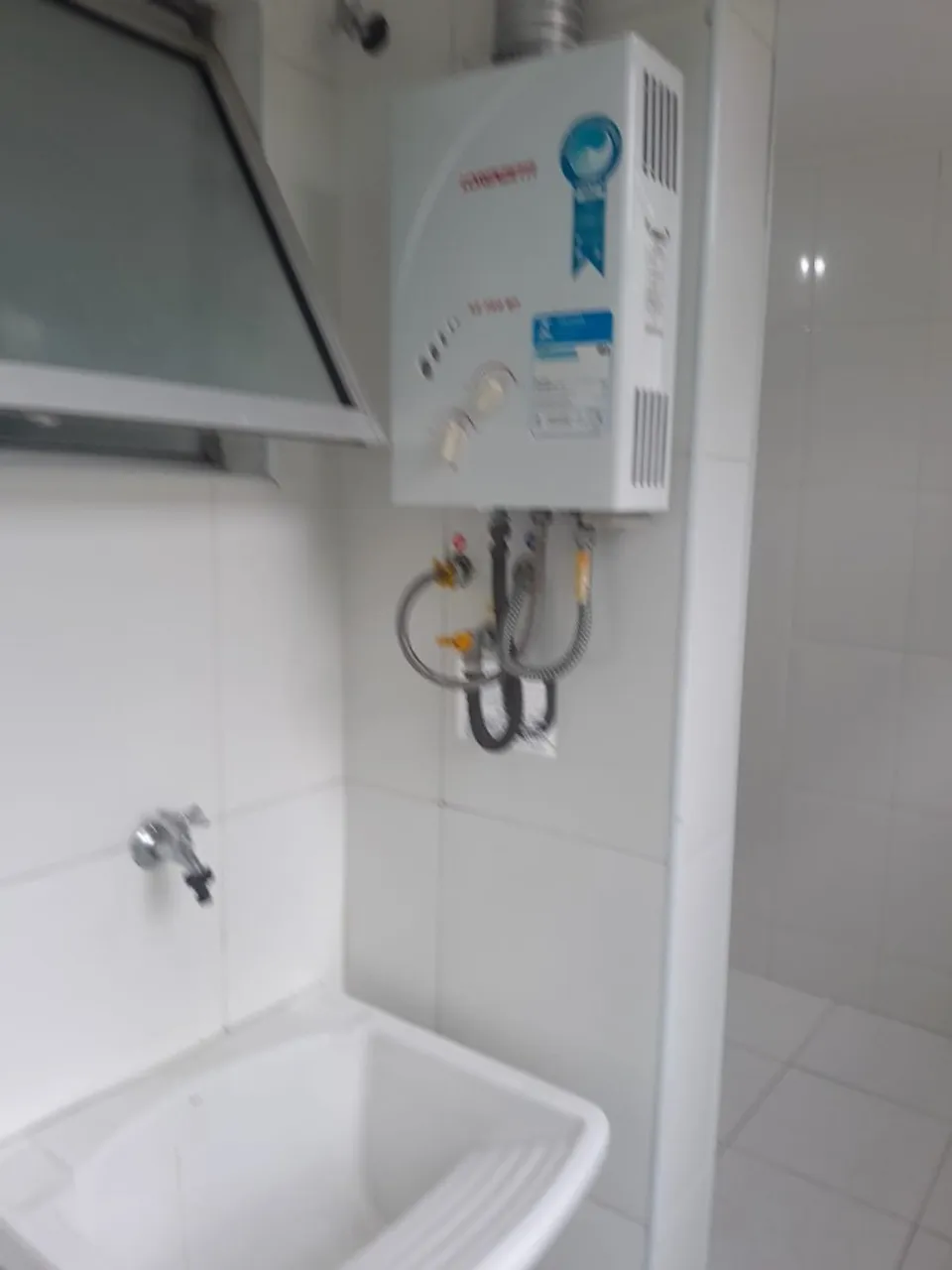 Квартира на першому поверсі з 2 спальнями і паркомісцем — photo 13