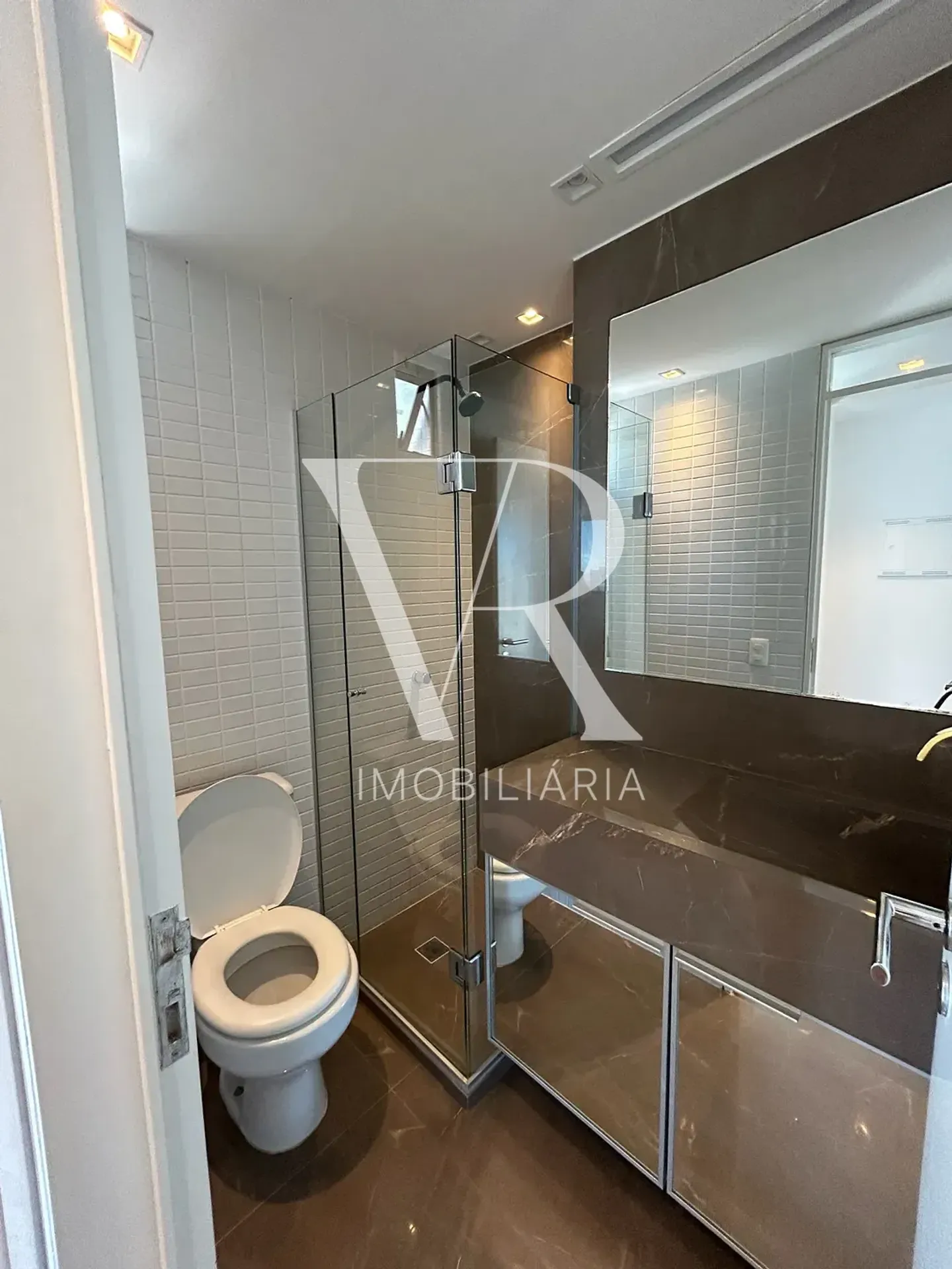 Apartamento de alquiler con 2 dormitorios y 2 baños — photo 11