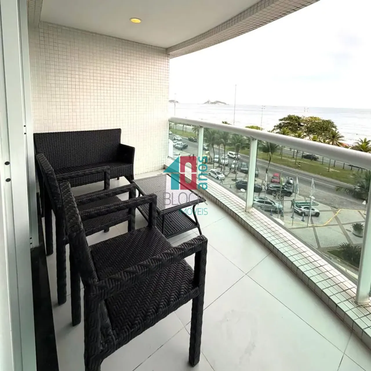 Furnished 2-bedroom apartment with a closed kitchen — photo 2