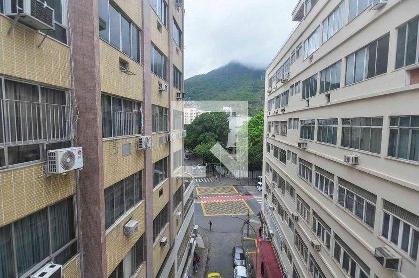 Квартира 67 м² з видом на гори та заскленим балконом — photo 16