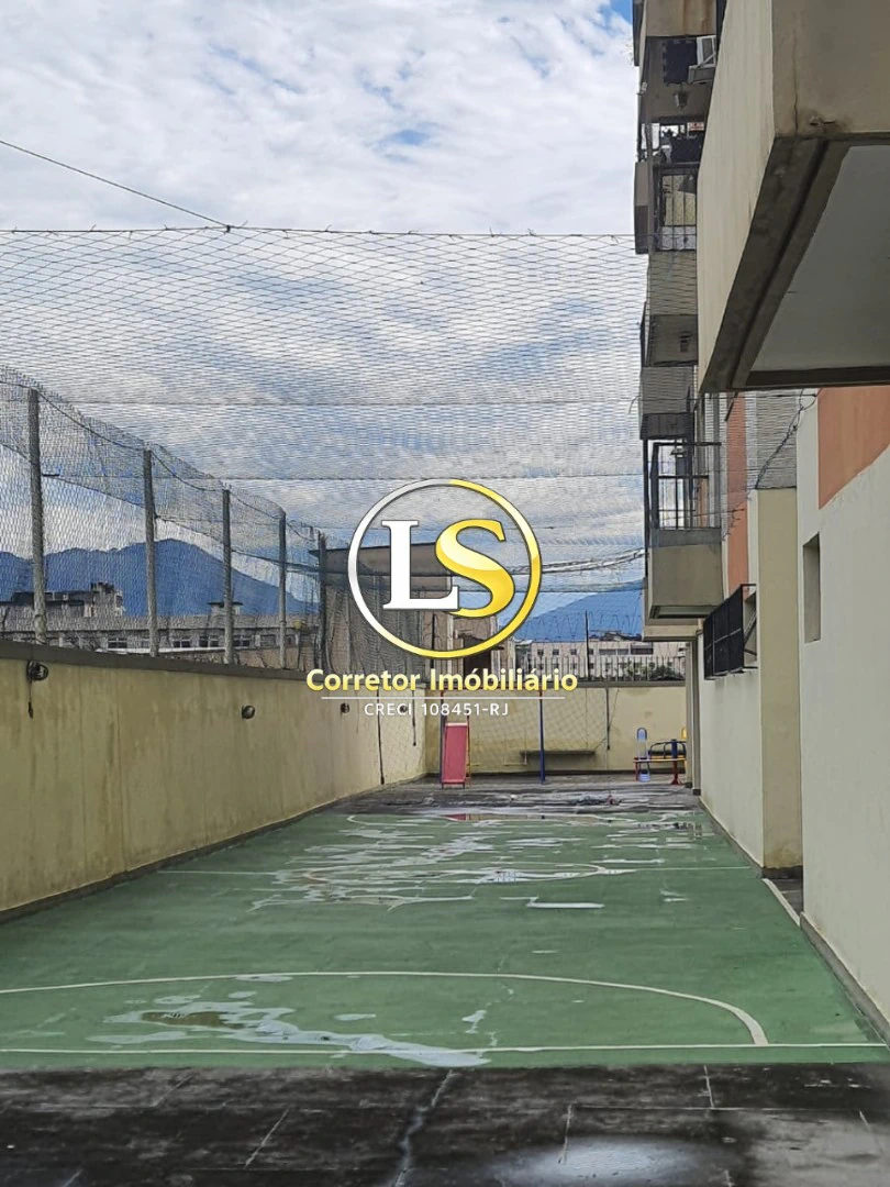 Unfurnished 60 m² apartment with 2 bedrooms and balcony — photo 22