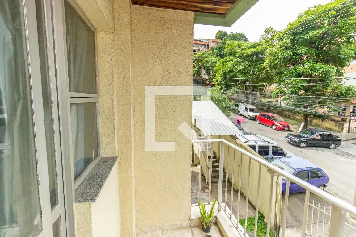 Furnished apartment with 2 bedrooms and a balcony — photo 31