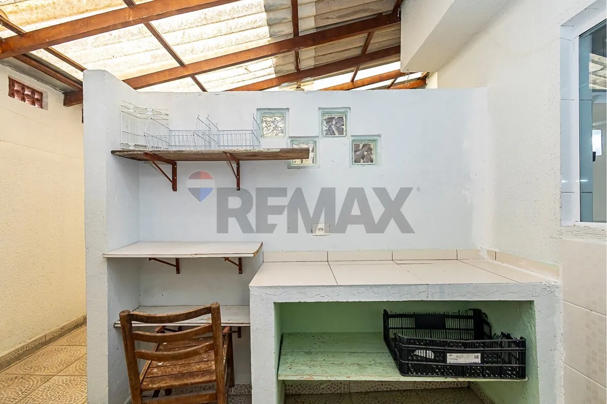 3-bedroom house with a grill on the balcony in Curitiba — photo 20