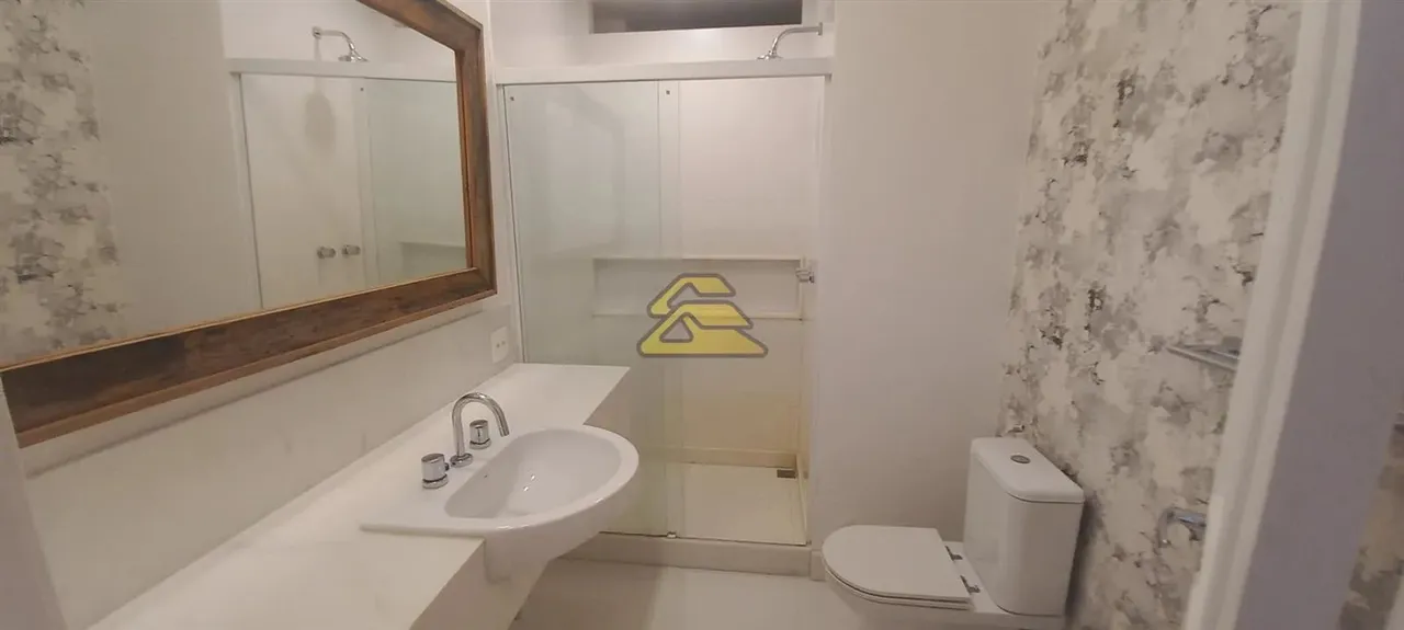 Apartment with 3 bedrooms and 4 bathrooms — photo 13