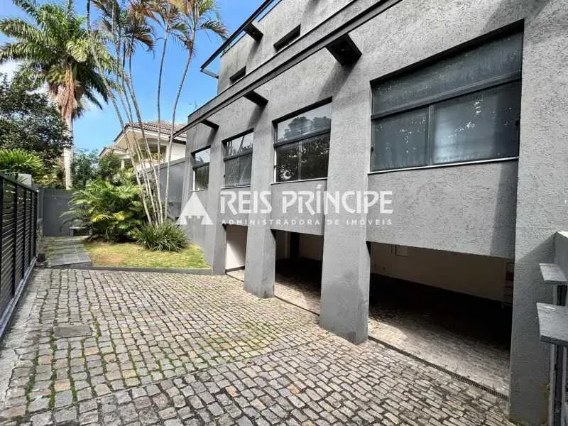Duplex house with 5 bedrooms and 5 bathrooms plus balcony — photo 15