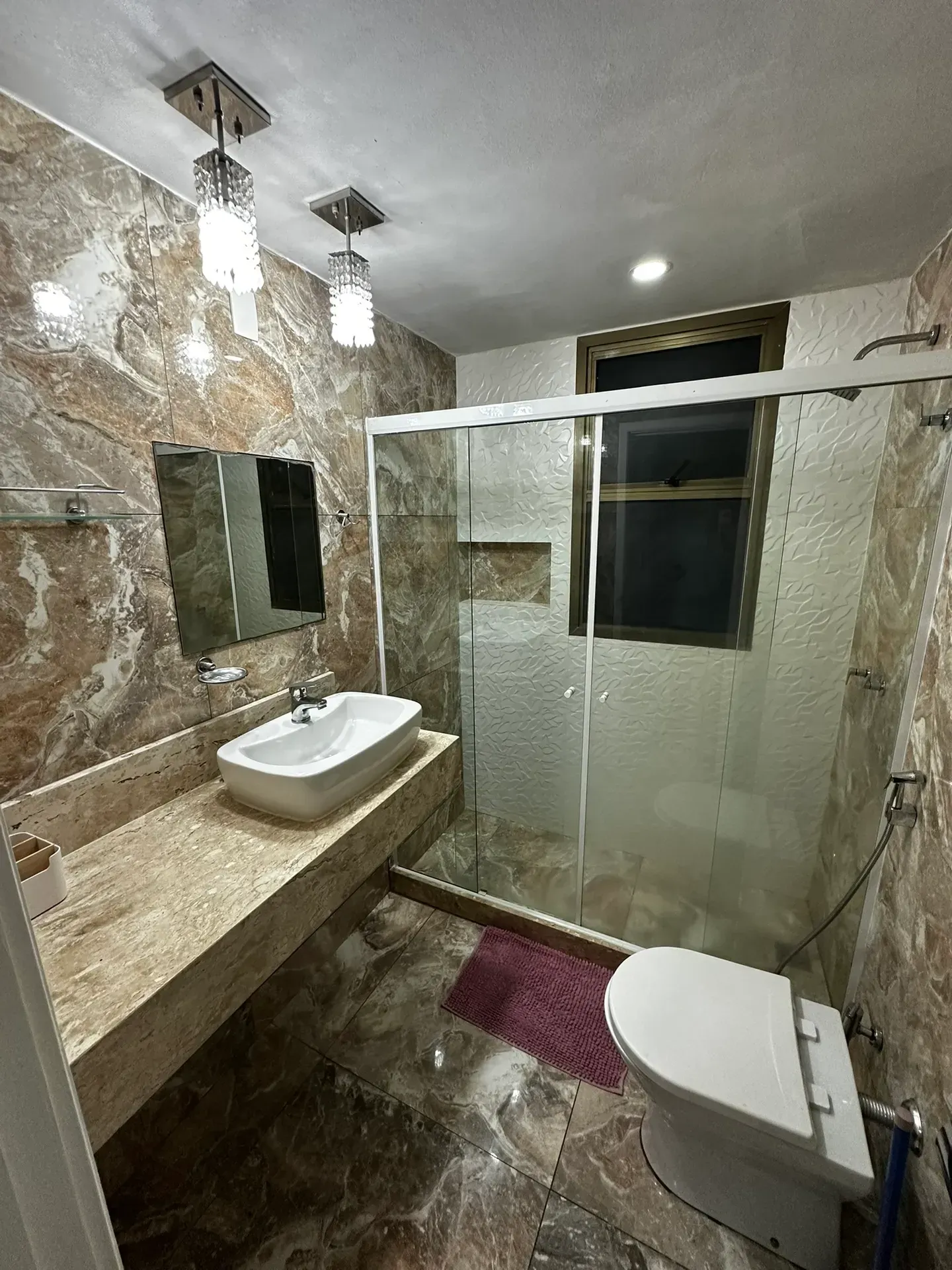 Furnished apartment with 2 bedrooms and 2 parking spaces — photo 23
