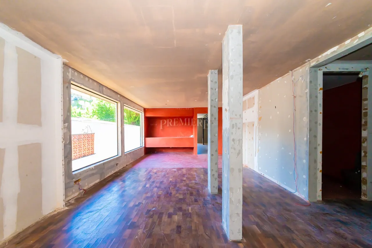 House for rent with 1 bedroom and 5 bathrooms, needs renovation — photo 8
