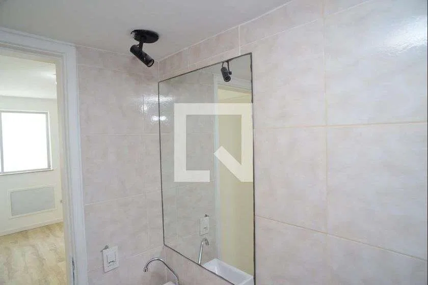 Apartment, 83 m², with wood or laminate floors — photo 11