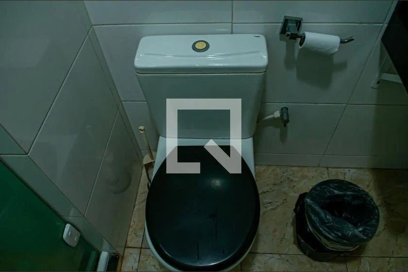 Furnished house with 3 bedrooms and 300 m², balcony — photo 25