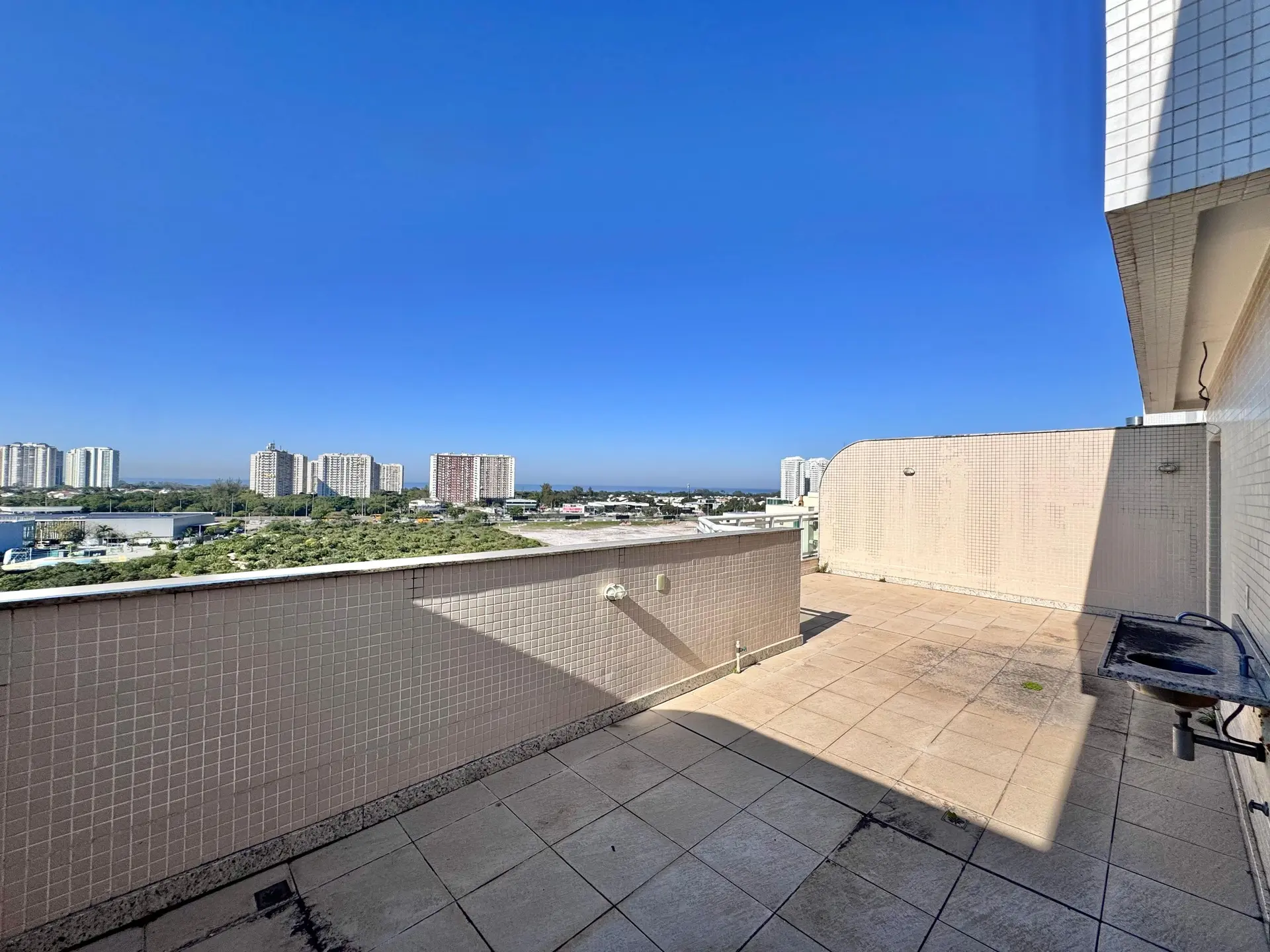 Apartamento para aluguel com 2 quartos, varanda e 2 vagas — photo 18