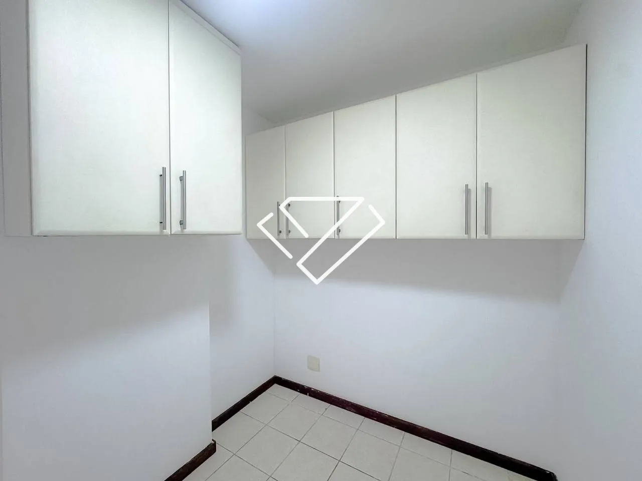 Ванна та 3 спальні: квартира 101 м² — photo 36