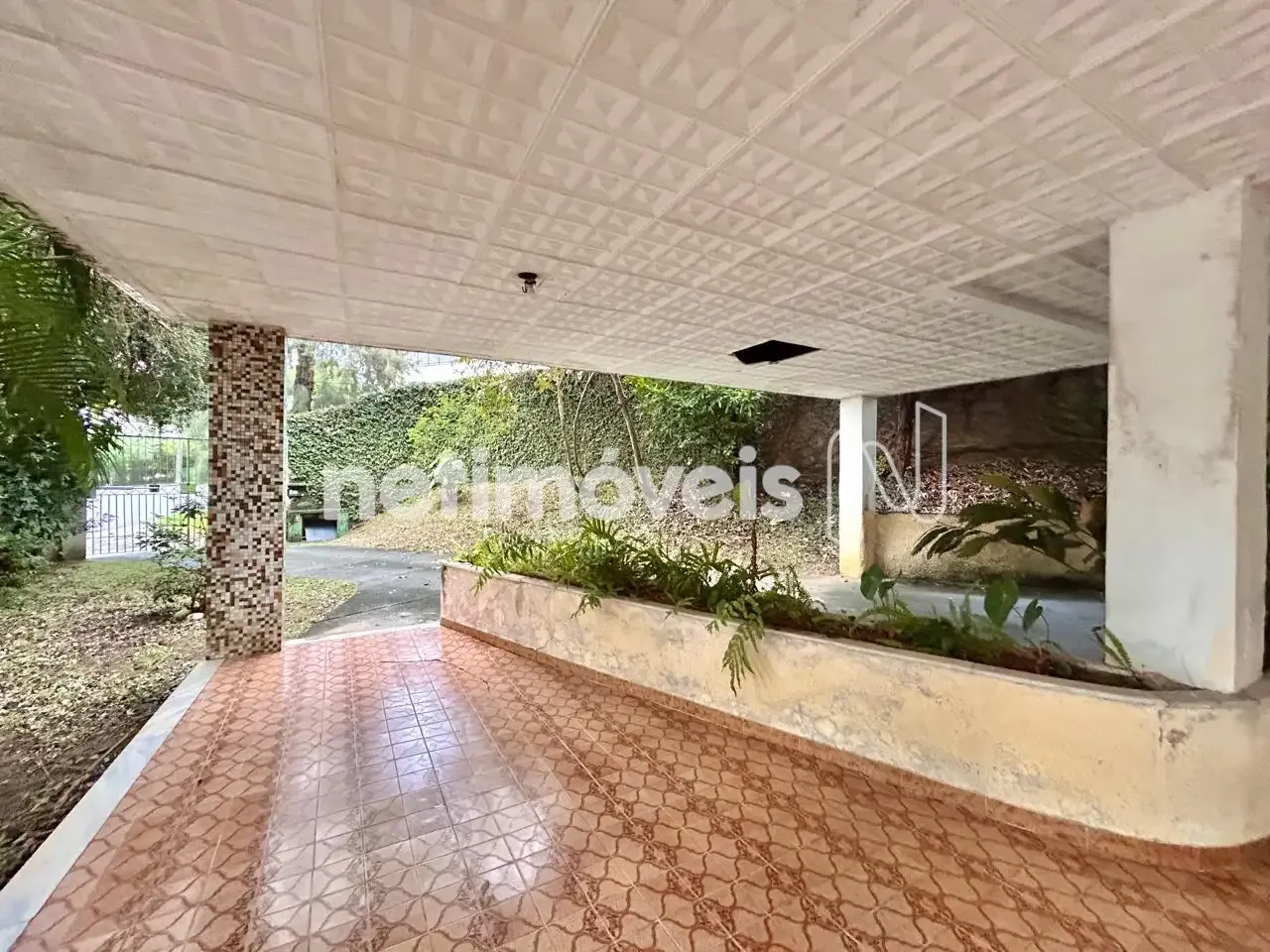 2-bedroom apartment with balcony and private garden — photo 16