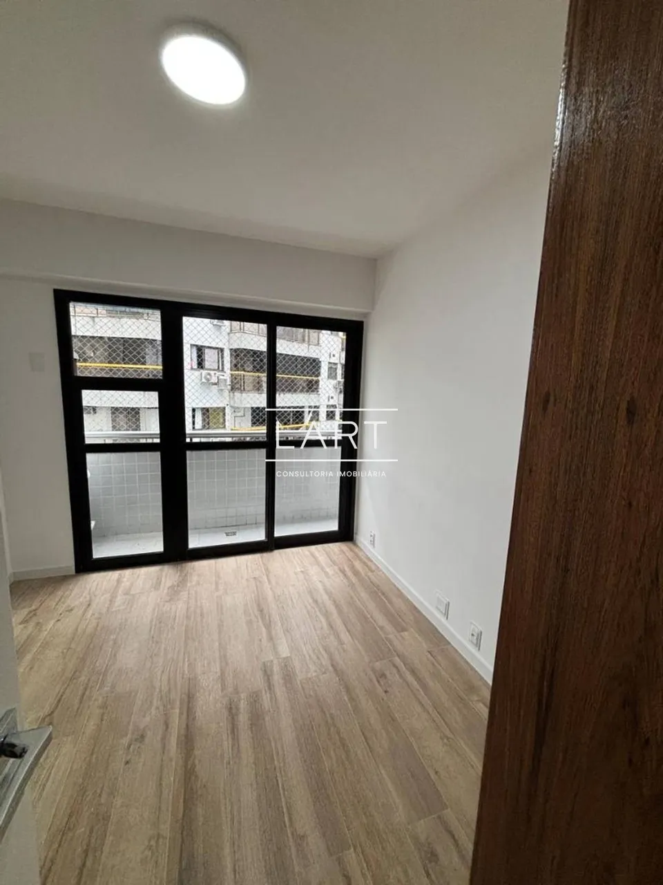Apartamento de 2 dormitorios con cocina cerrada — photo 3