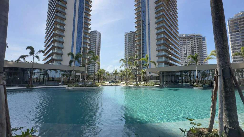 Apartamento mobiliado de 650 m² com 5 suítes e 4 vagas — photo 16
