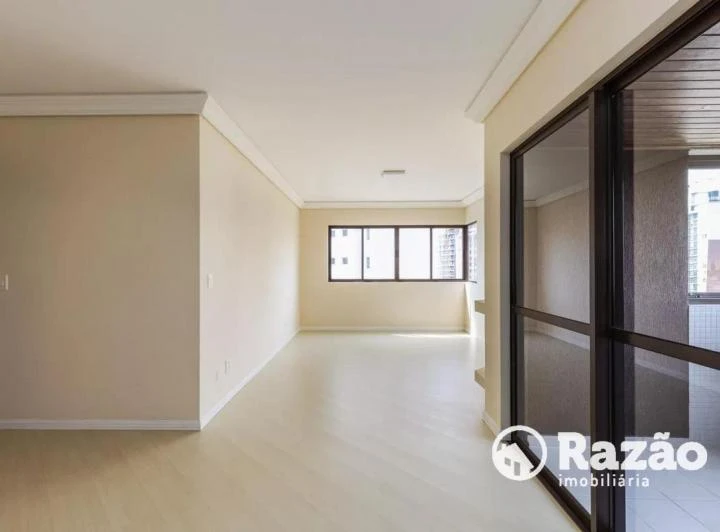 178 m² apartment with 4 bedrooms and city views — photo 6