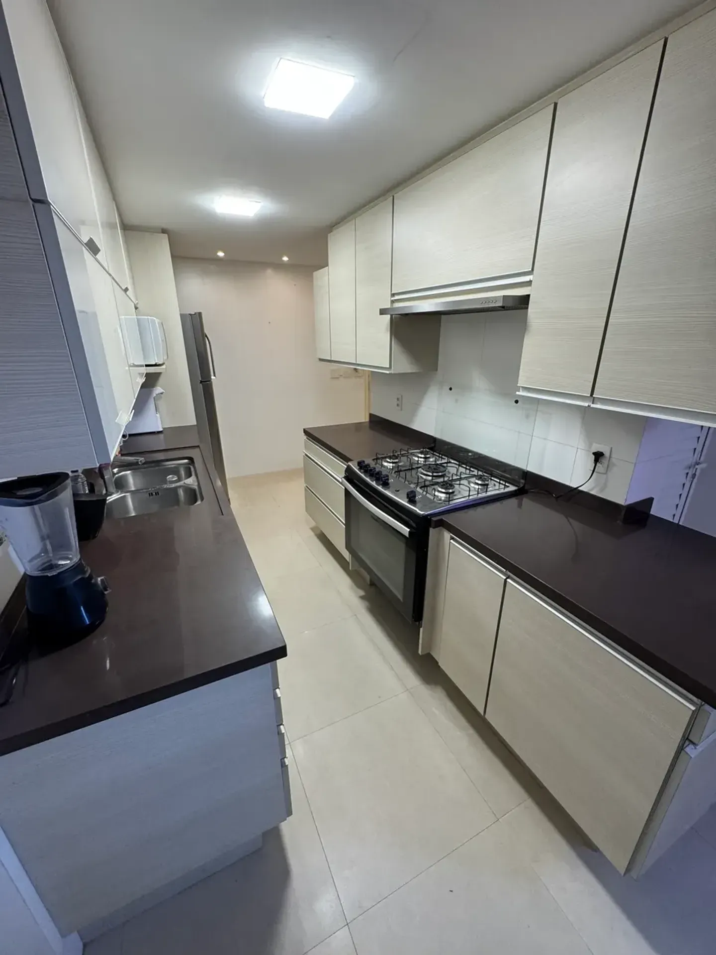 Apartamento de 200 m² com closet e vista para a água — photo 8