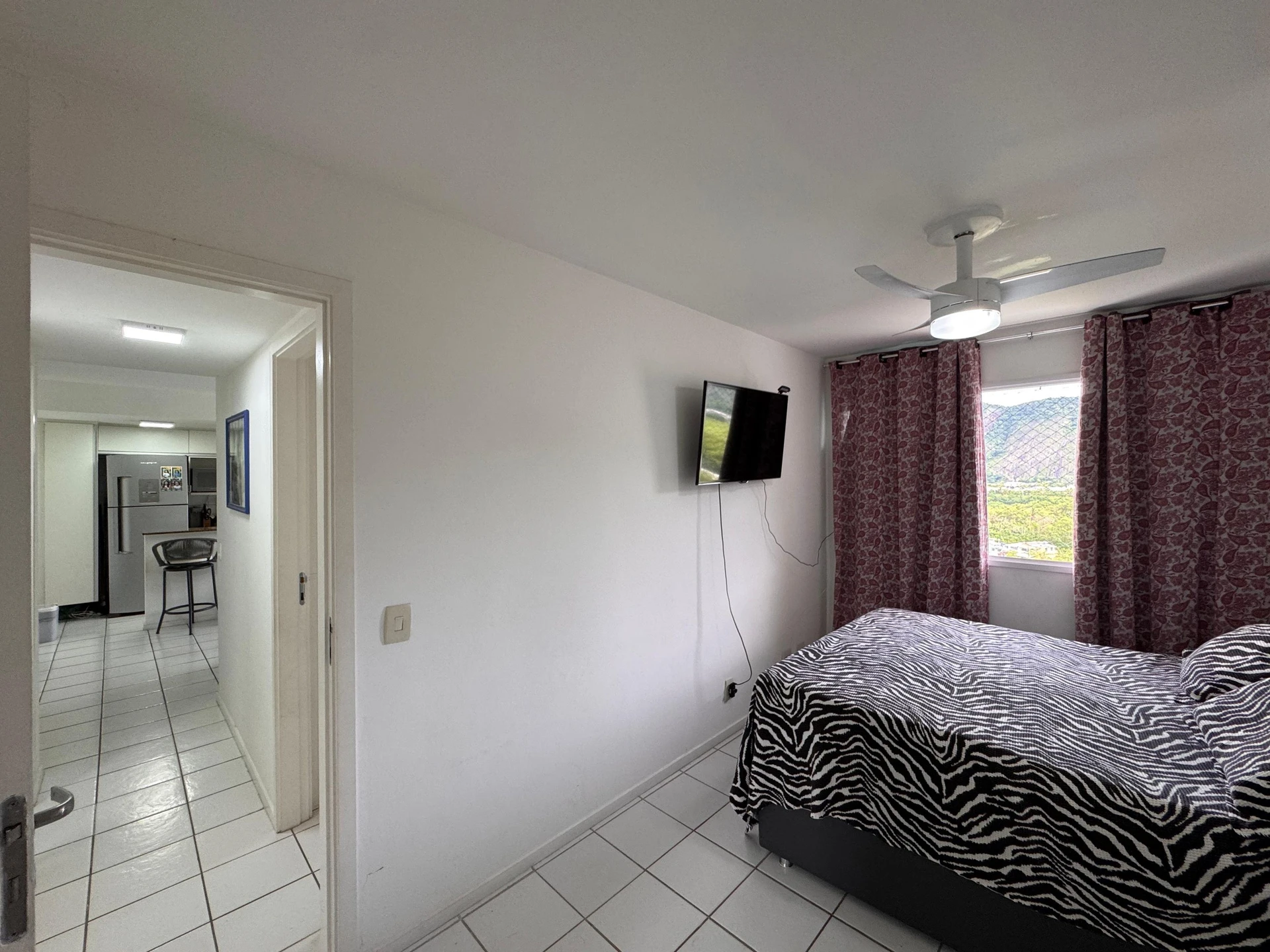 2-bedroom apartment with floor-to-ceiling windows — photo 29