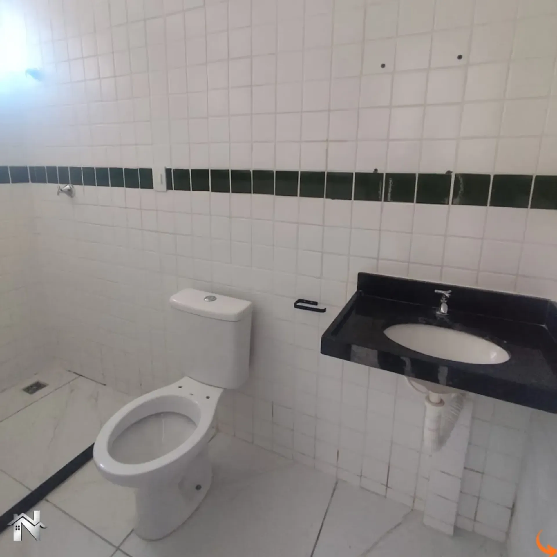 Квартира с 2 спальнями, в доме есть тренажёрный зал — photo 6