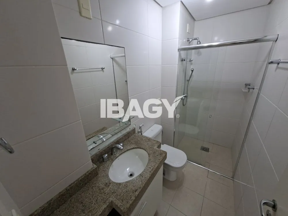 Квартира з кондиціонером: 3 спальні й 2 ванні — photo 3
