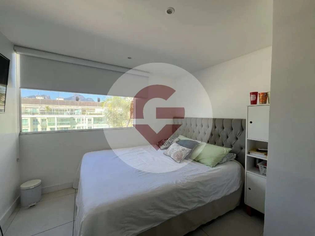 Furnished 200 m² apartment with 3 bedrooms and a suite — photo 9
