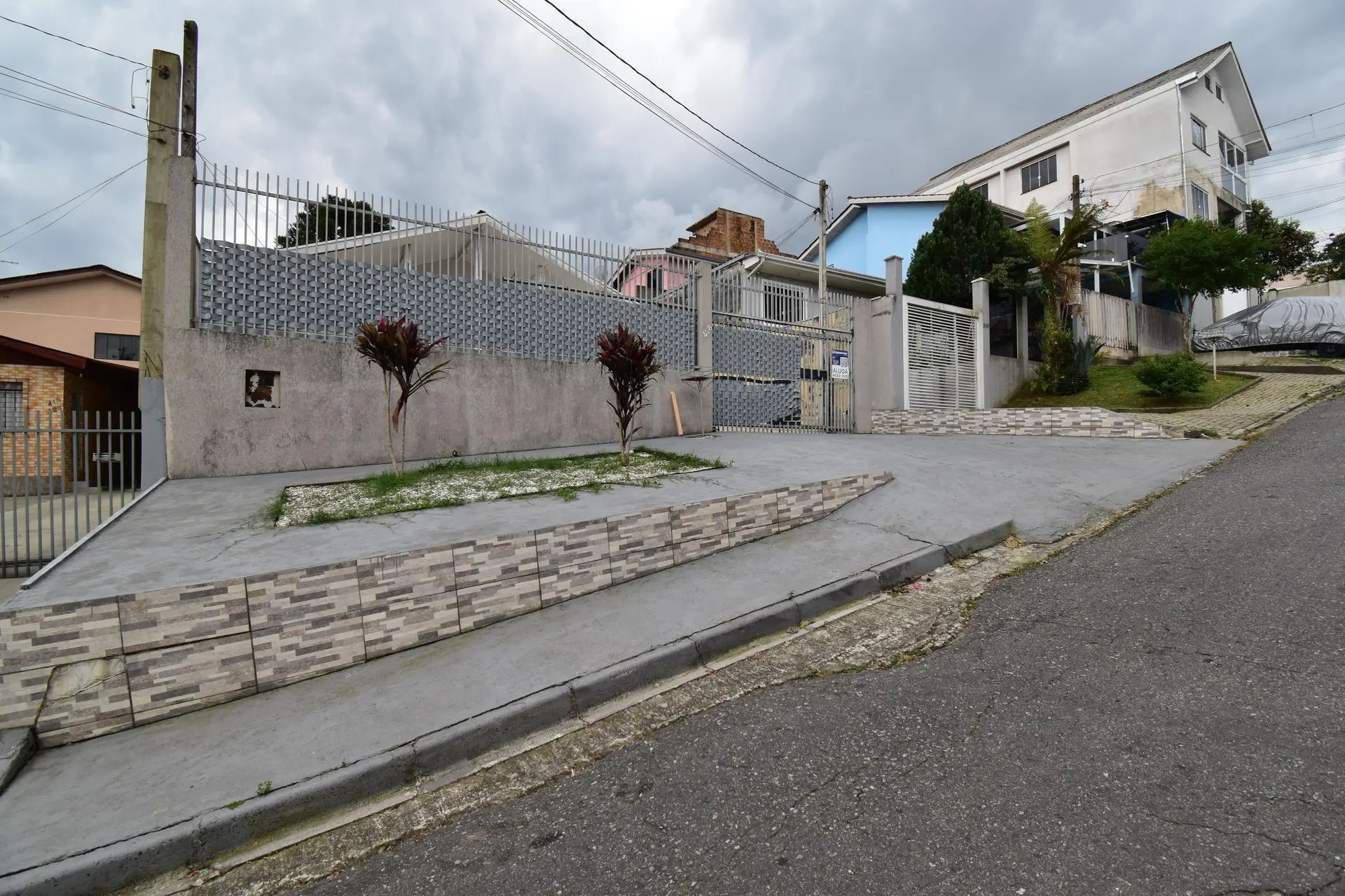 3-bedroom house with a garden — photo 9