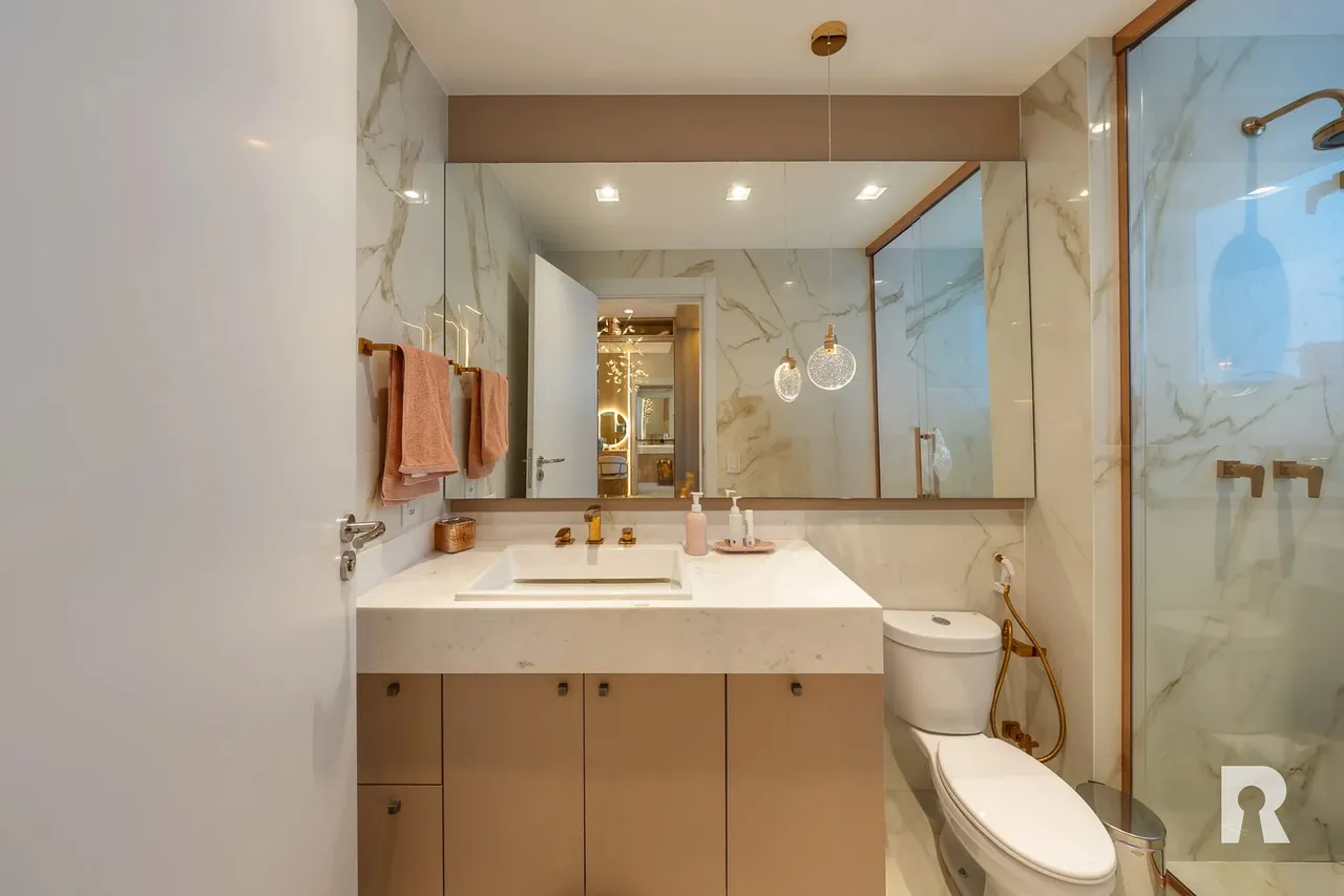 Apartamento mobiliado com 3 quartos e 4 banheiros — photo 15