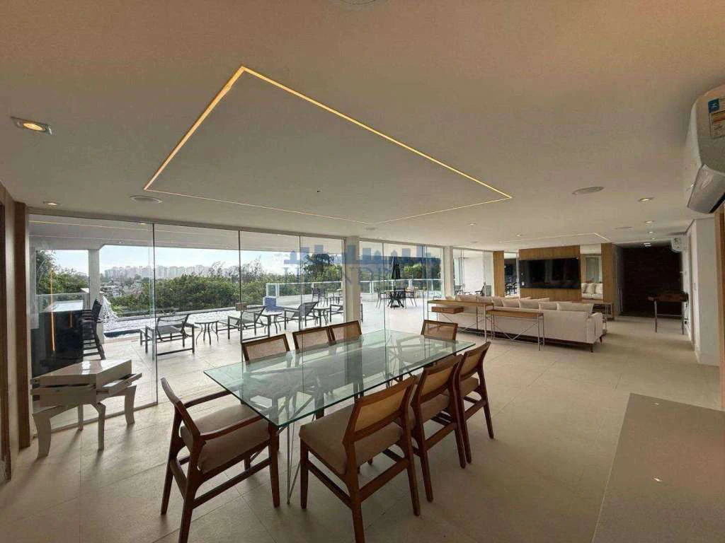 Furnished house with 4 en-suite bedrooms and 993 m² — photo 29