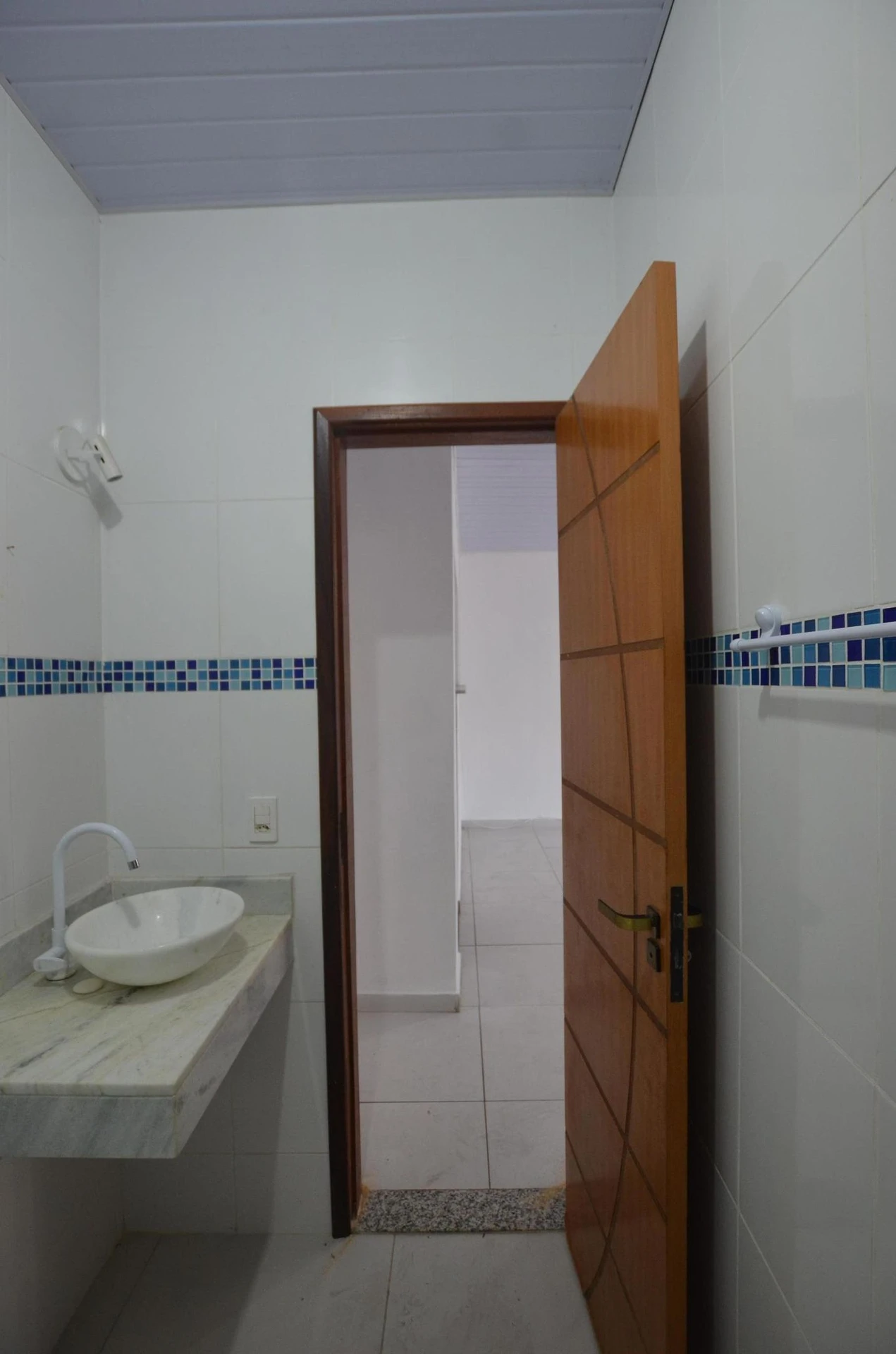 3-bedroom apartment, 1 with its own bathroom, 90 m² — photo 17