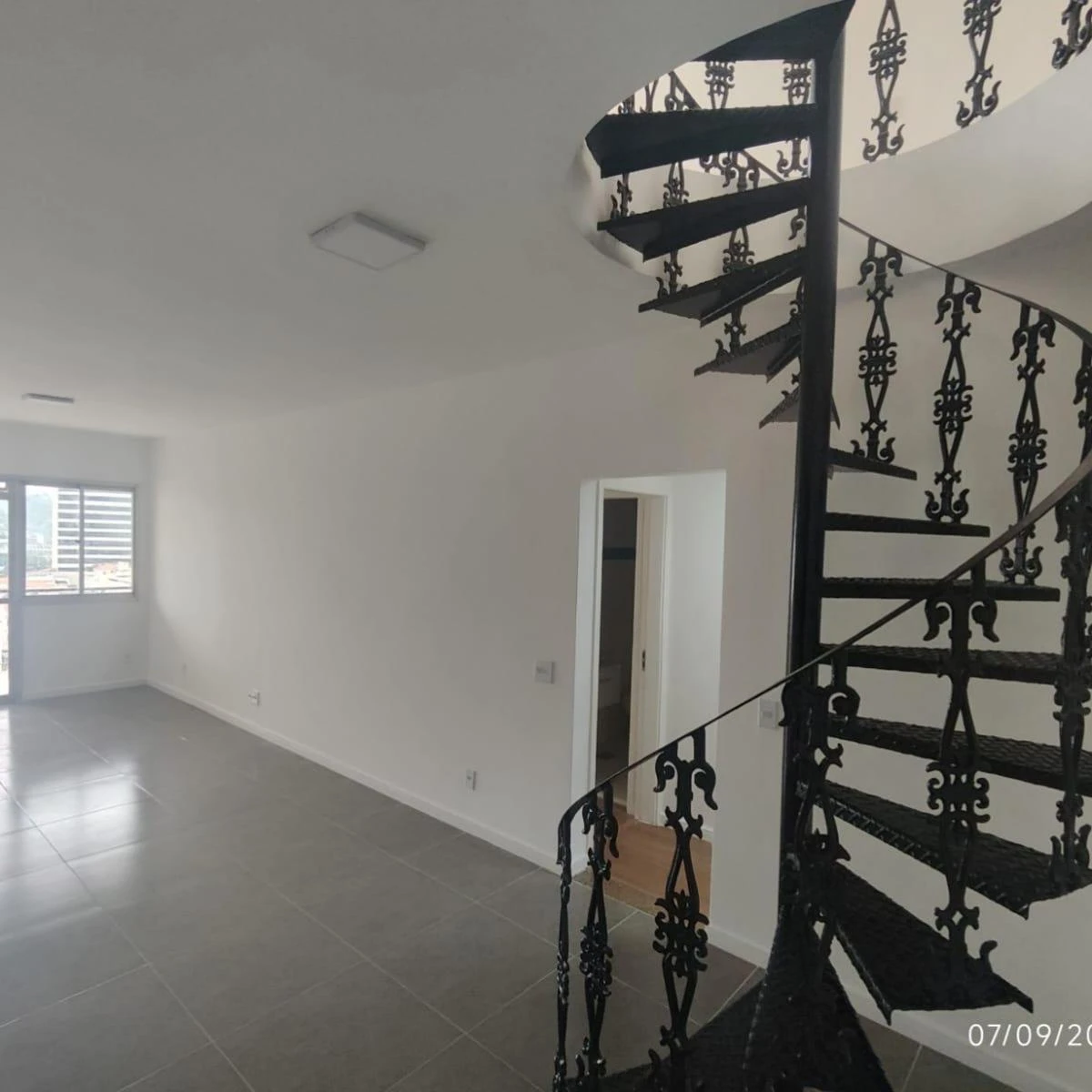 Дуплекс-пентхаус 138 м² з 2 спальнями та терасою — photo 6