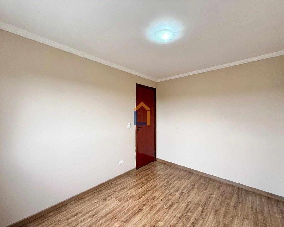 3-bedroom apartment with a washing machine in Curitiba — photo 7