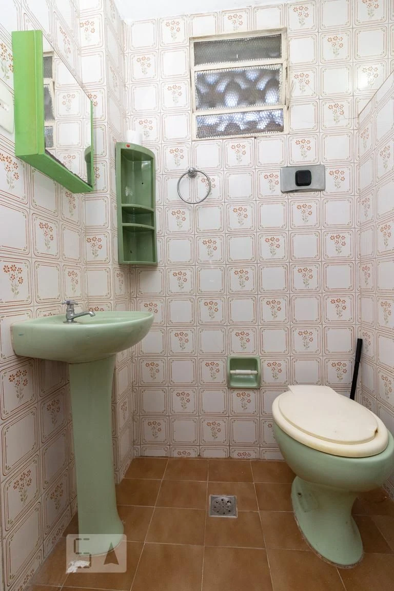 4-bedroom house with closed kitchen, 3 baths and parking — photo 19