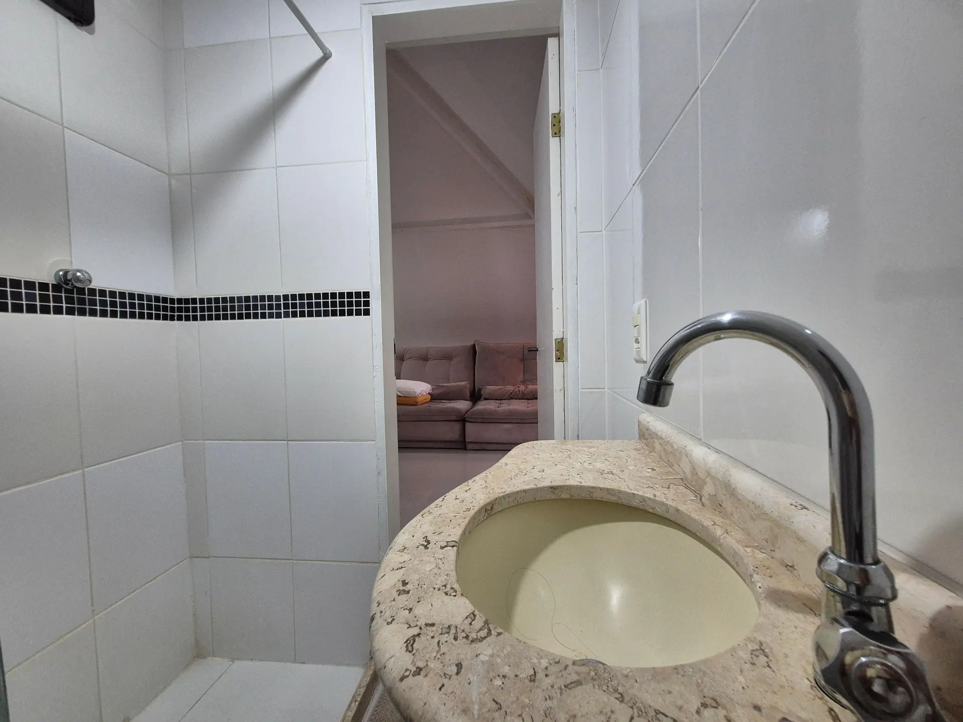 Furnished house, 400 m², with a dishwasher — photo 104