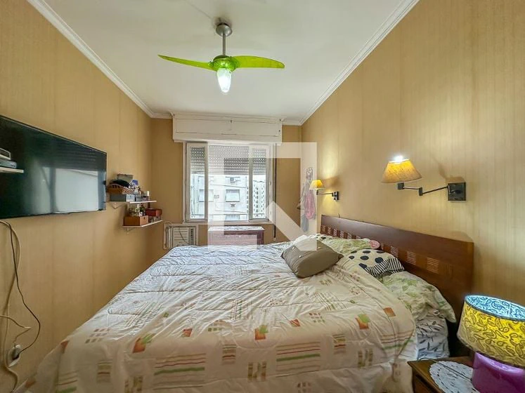 Apartment, 206 m², with a glass-enclosed balcony — photo 9