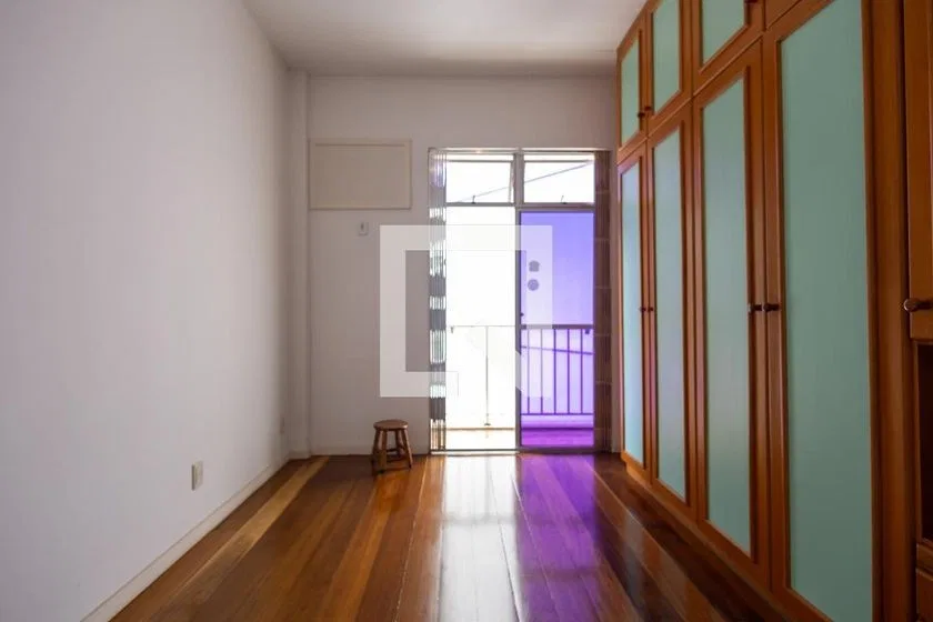 Apartment, 77 m², with wood or laminate floors — photo 6
