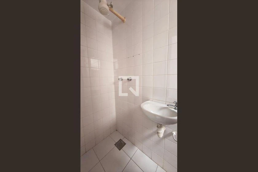 Квартира з 3 спальнями, у будинку є басейн — photo 4