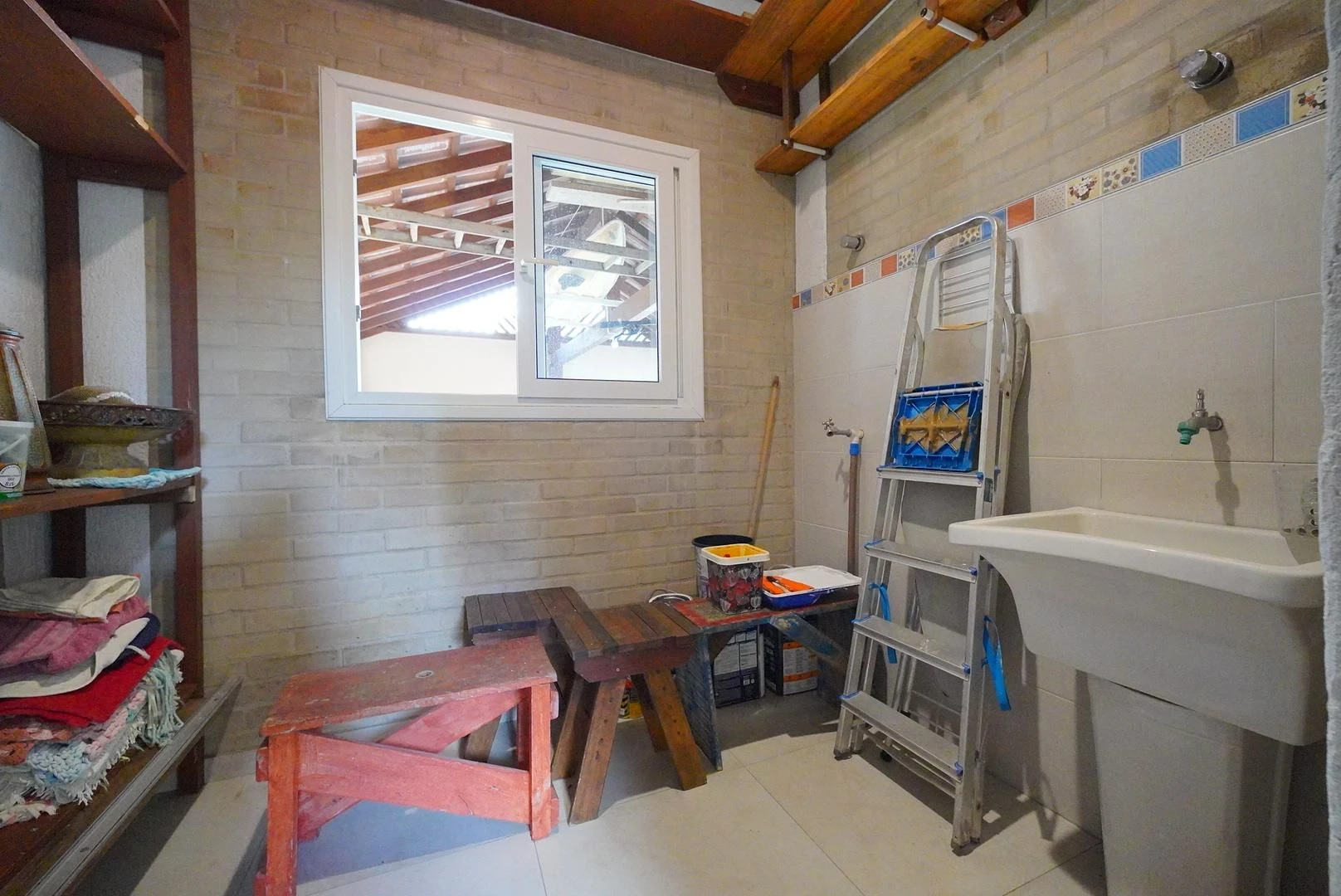 House with 2 bedrooms, 2 bathrooms and private garden — photo 15