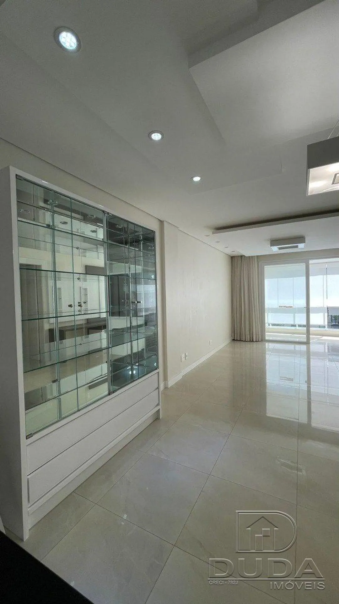 Apartment on the 1st floor with a home office — photo 25