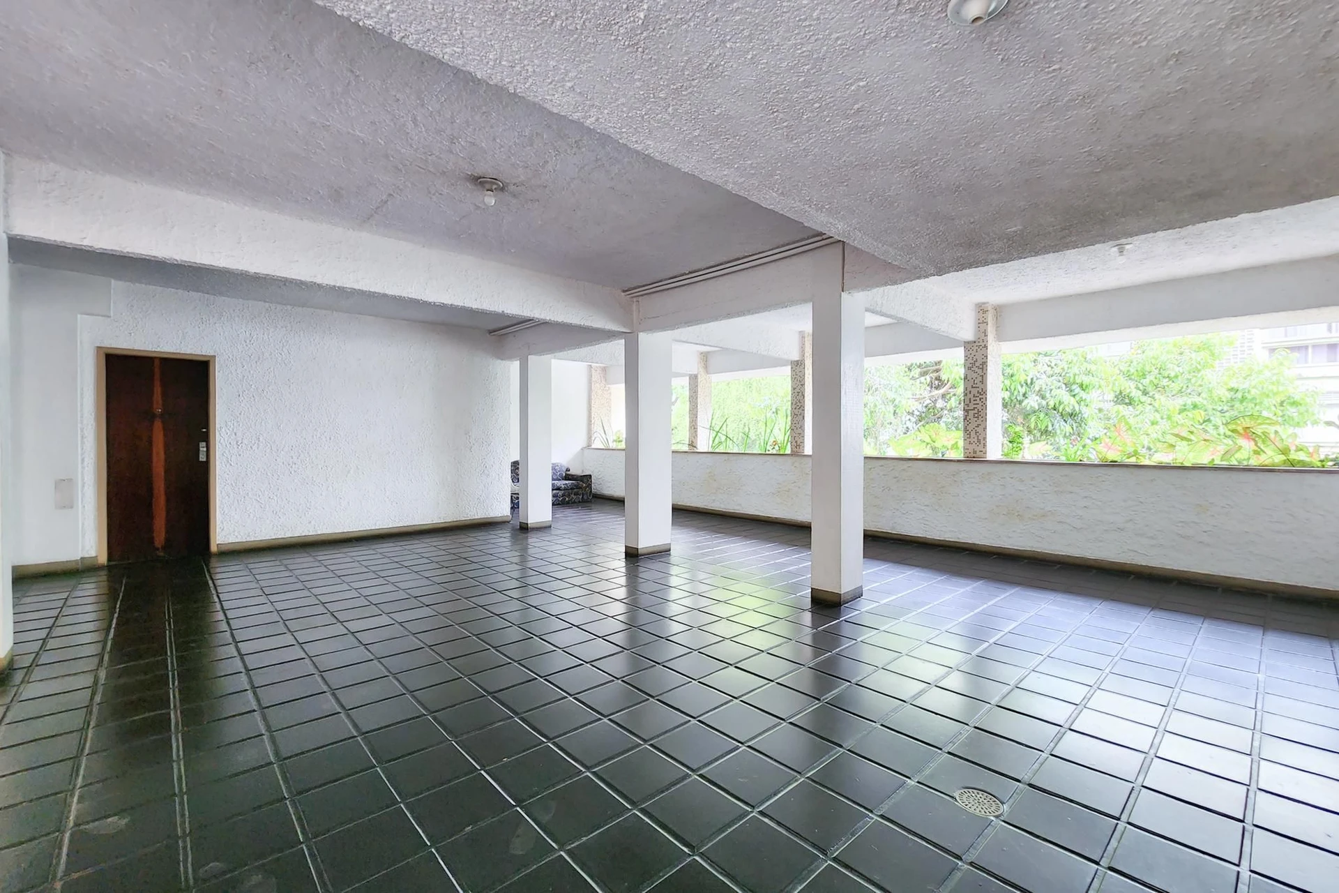 Меблированная квартира 60 м², 1 спальня — photo 36