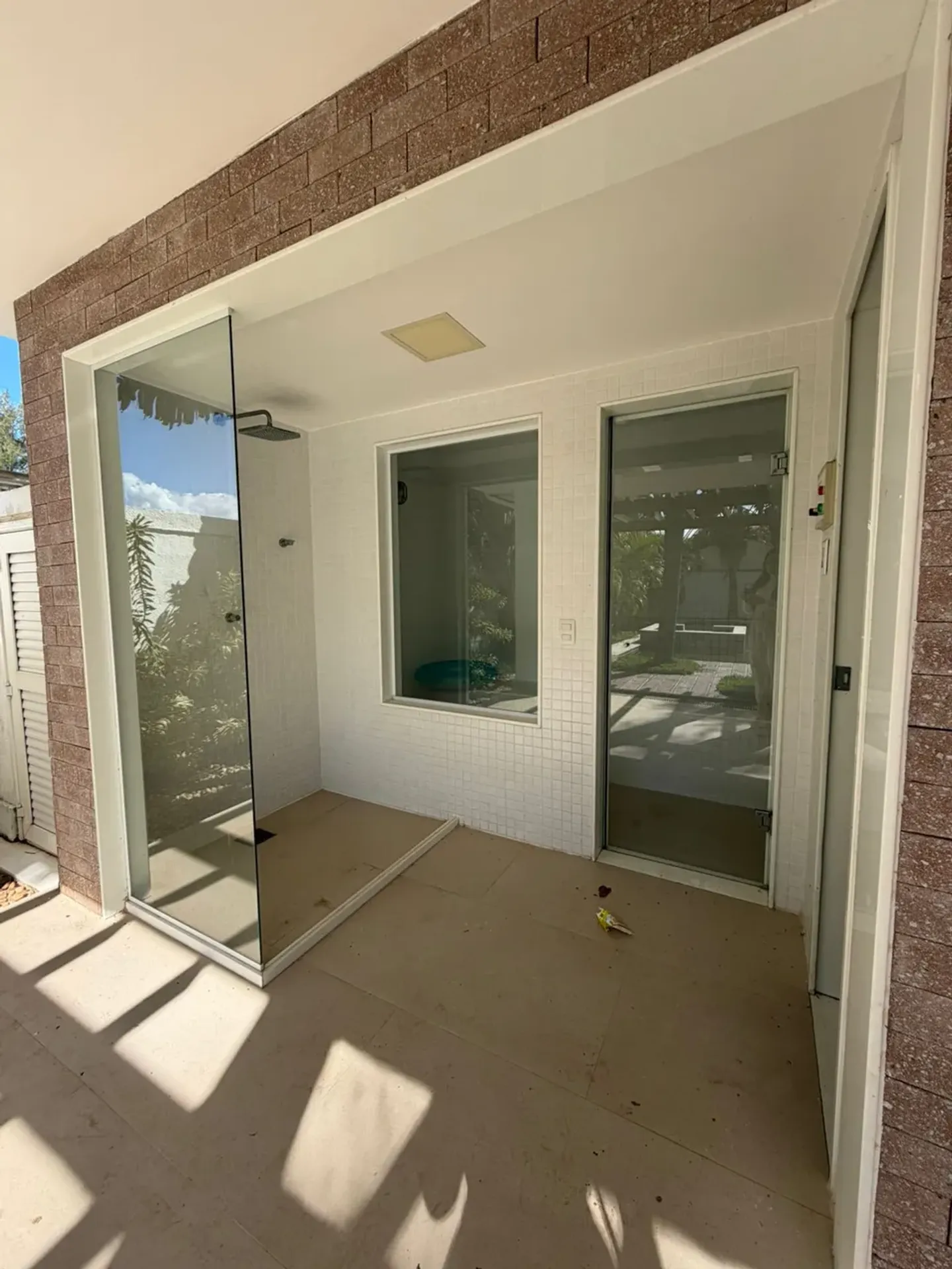 Rental and sale house with 5 bedrooms and 5 bathrooms — photo 11